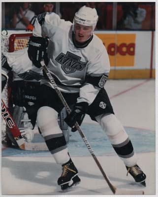 NHL Photo 8X10 Team Los Angeles Kings Aki-Petteri Berg #5 (Home), 1990s (Kopio)