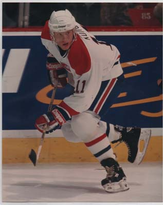 NHL Photo 8X10 Team Montreal Canadiens Saku Koivu #11 ROOKIE Year (Home) 1990s