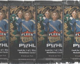 2025-26 Upper Deck Fleer Ultra PWHL Hockey Hobby Pussi (UUTUUS)